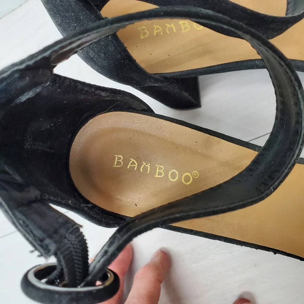 Bamboo Black Suede Ankle Strap Block Heel Sandals Women Size 10
